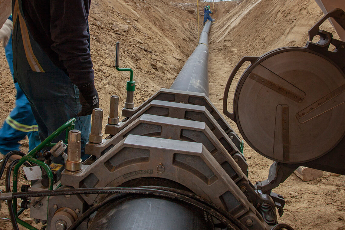 Services: Pipeline Construction | Arnett & Burgess Pipeliners